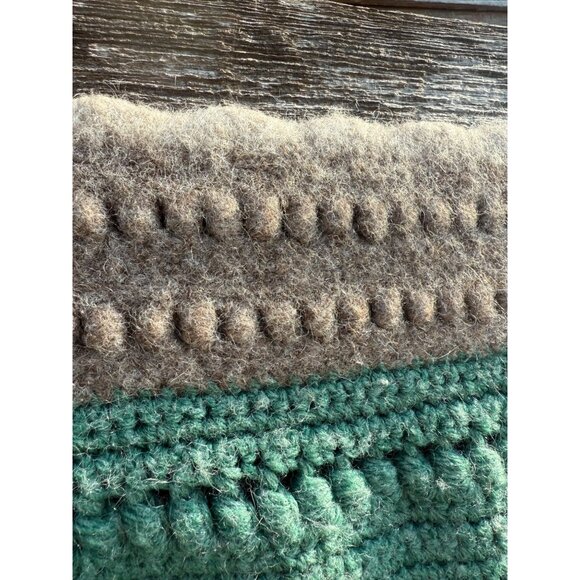 Vintage 70's Small Afghan Wool/acrylic Green Beige Gray 61x46" - Picture 8 of 14